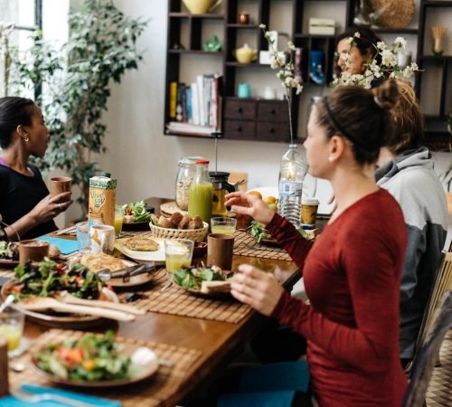 yoga retreats barcelona - brunch Yogaweeks