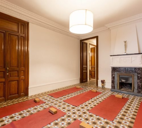 yoga retreats barcelona - centre Yogaweeks lodging