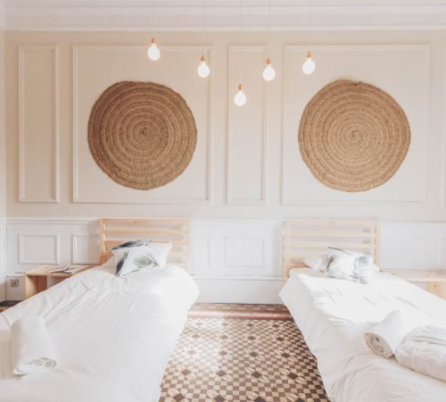 yoga retreats barcelona - centre Yogaweeks lodging