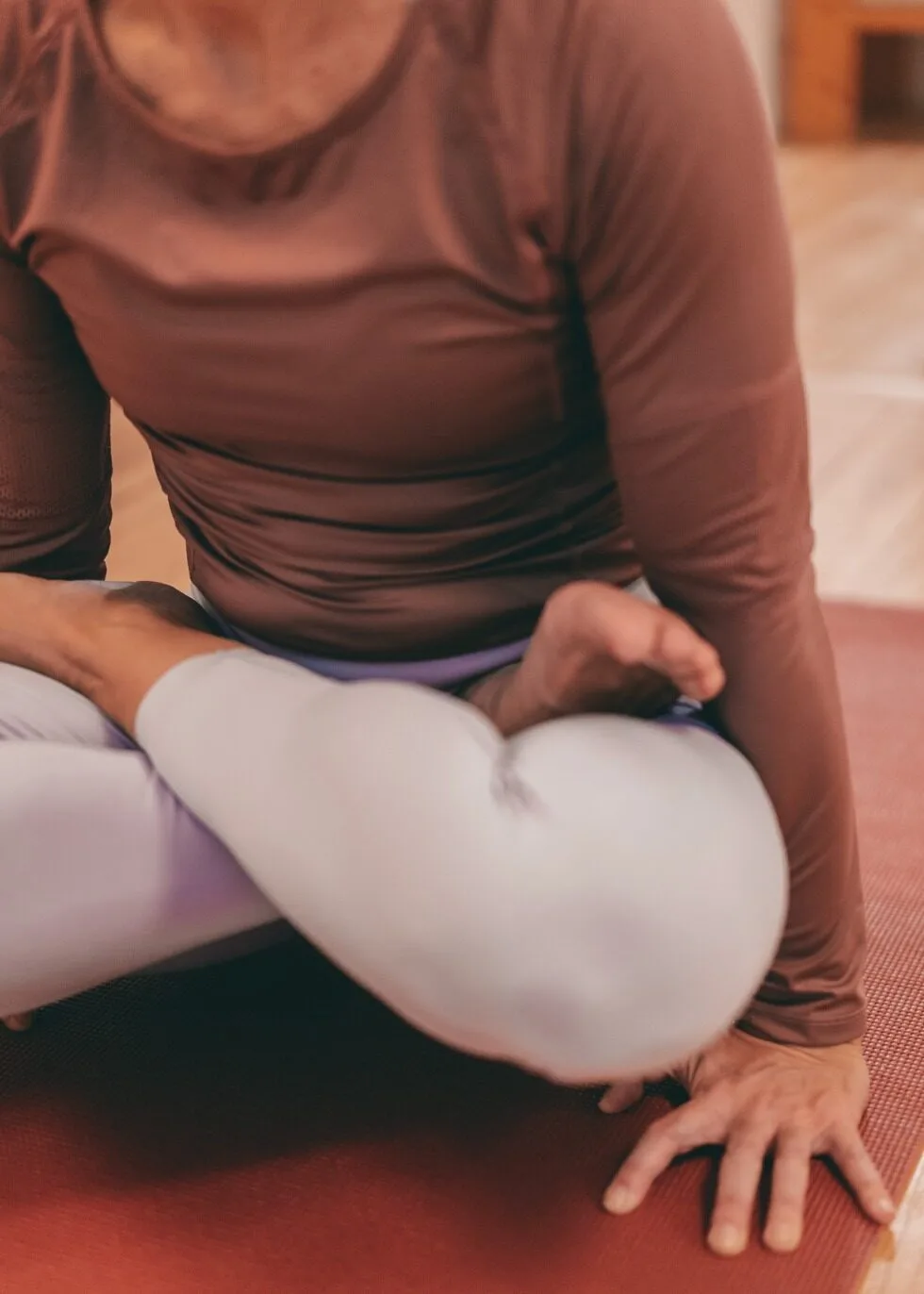 🌟 Ashtanga Self Practice Immersion Teacher Training 🌟
IThis 50-hour Advanced Vinyasa Sequencing Teacher Training is for teachers and experienced practitioners who want to understand movement beyond memorized sequences.
 During one intensive week, you’ll work with advanced transitions, intelligent sequencing, and hands-on adjustments for dynamic Vinyasa classes.
The training runs Monday to Friday, leaving space to integrate the work and enjoy Barcelona.
 Certified by Yoga Alliance and part of the 300-hour RYS pathway.
Dates 2026:
 
 May: Sunday 10th – Saturday 16th May
 October: Sunday 4th – Saturday 10th October

📩 Contact us for full details: info@yogaweeks.com | WhatsApp: +34 687 34 39 21 #vinyasayoga #advancedsequencing #transformativepractice #deeppractice #yogainbarcelona https://info@yogaweeks.com/