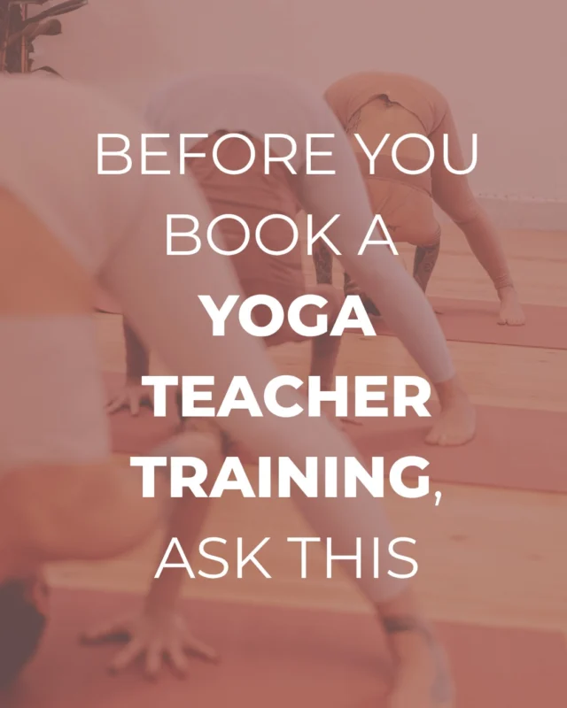 As described in the philosophy of Patanjali, asana, the physical posture, is only one step within a much wider journey. Yoga is not only about the shapes we create with the body. It is about how we breathe, how we observe, how we relate, how we listen, how we live.
This is why our Yoga Teacher Trainings go beyond the physical practice.
We study the body, but also the subtle body.
We explore movement, but also breath.
We practice asana, but also philosophy, meditation, self-inquiry and presence.
We learn how to teach, but also how to hold space with care, awareness and respect.
For us, yoga is a path that is shared through practice, community and honest guidance.
A training is not only a certification. It is a space to deepen your relationship with yoga, to understand its foundations and to begin sharing the practice from a more grounded, conscious and authentic place.
Our upcoming Yoga Teacher Trainings in Barcelona are open.
Come train with us at Yoga Weeks.