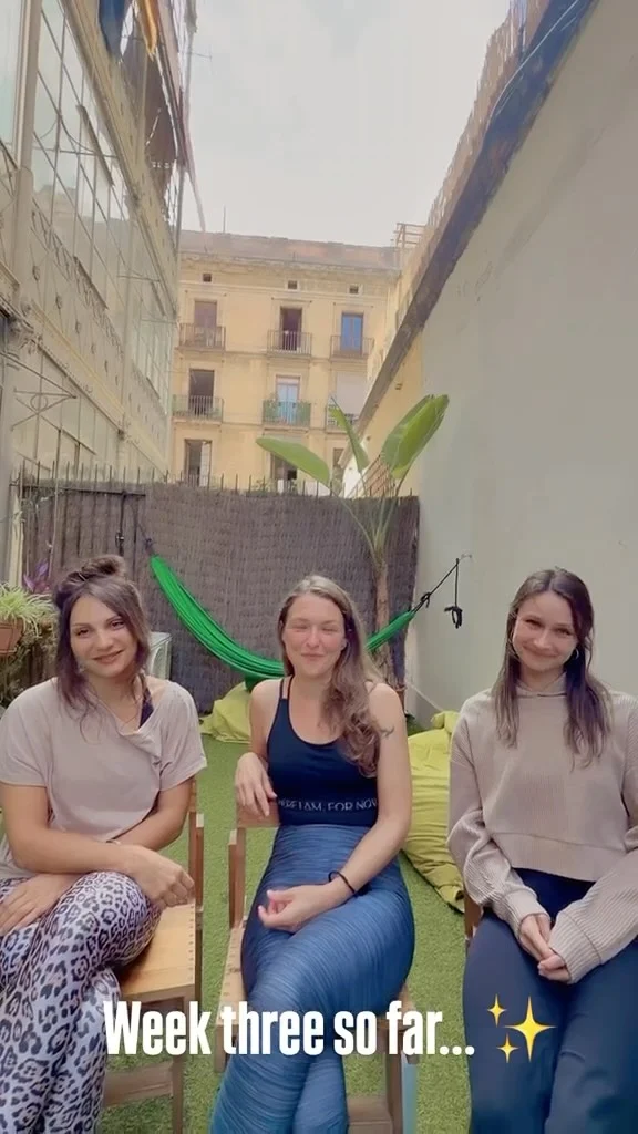 ✨ Hear it from our students ✨What better way to understand our teacher training than hearing it from the people who have lived it?Real experiences, real transformations, a new way of living 💛Thank you to all our students for trusting us and being part of the Yoga Weeks family. We really hope you cross paths another time. 🕉️